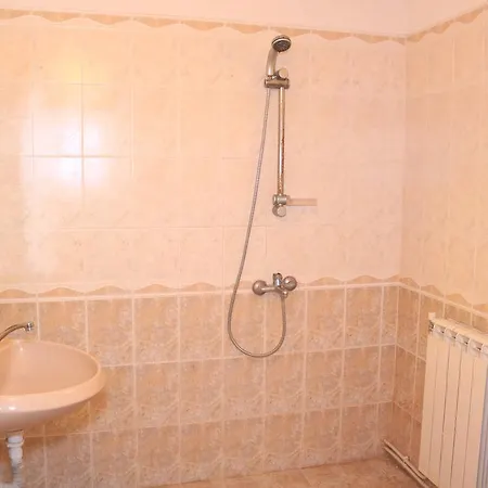 Guest house 